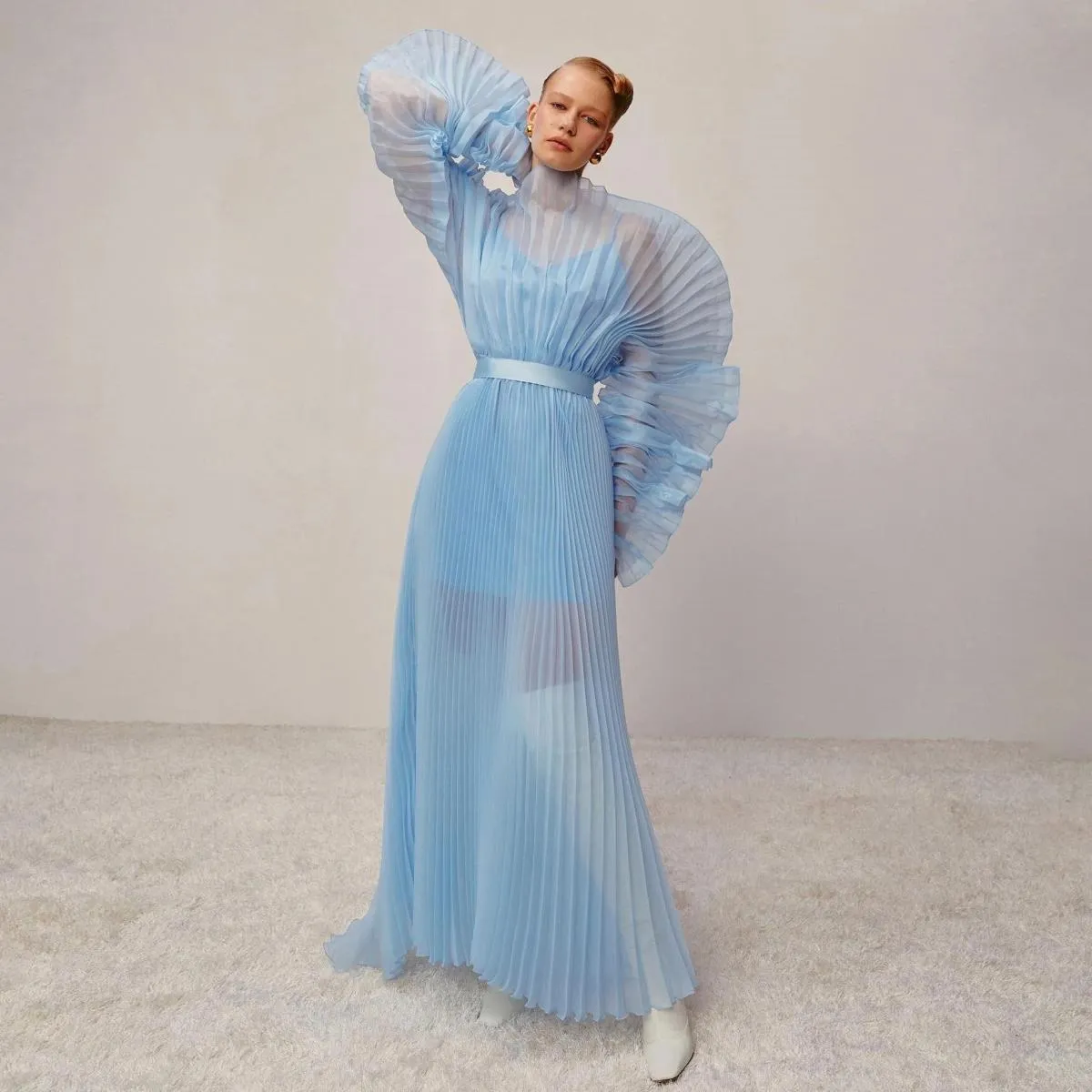 Pleated Organza Ball Gown Elegant Design 2023 Fashionable Puff Sleeve Sky Blue Formal Dress