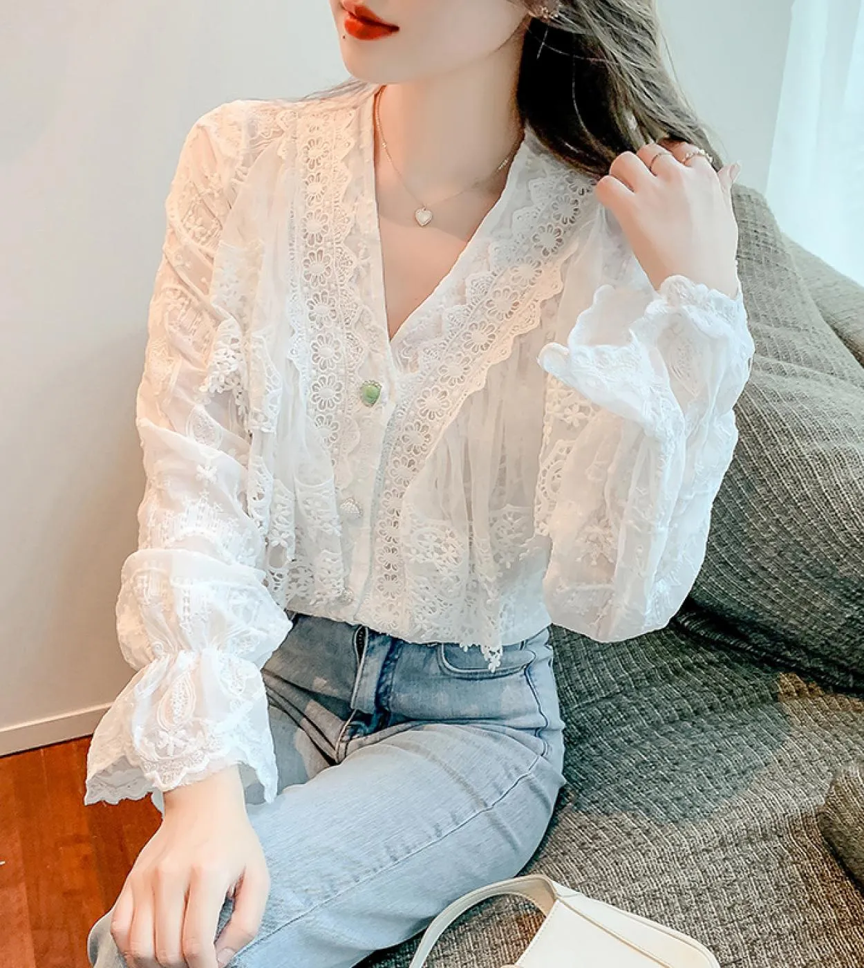 Spring Long Sleeve Lace Women's Blouse Sweet V-Neck Women's Shirt 2022 Floral Blouses c