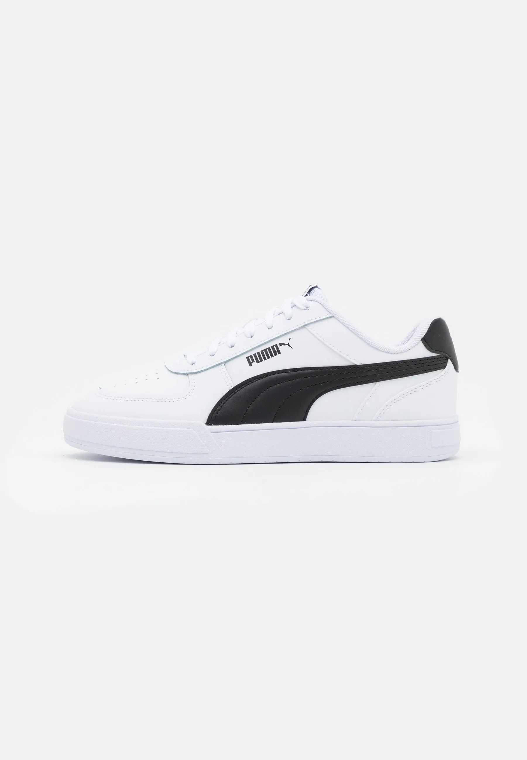 CAVEN Low Top Sneakers