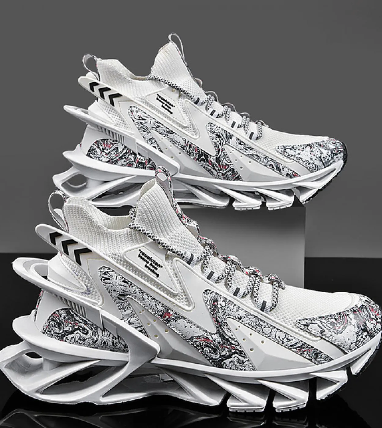 Men's Luxury Sneakers Trainer Breathable Running Shoes